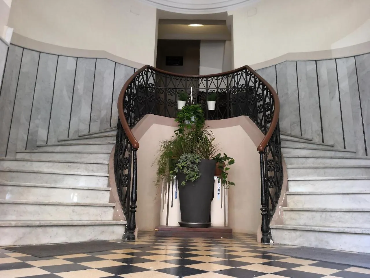 Mari Hotel Rome